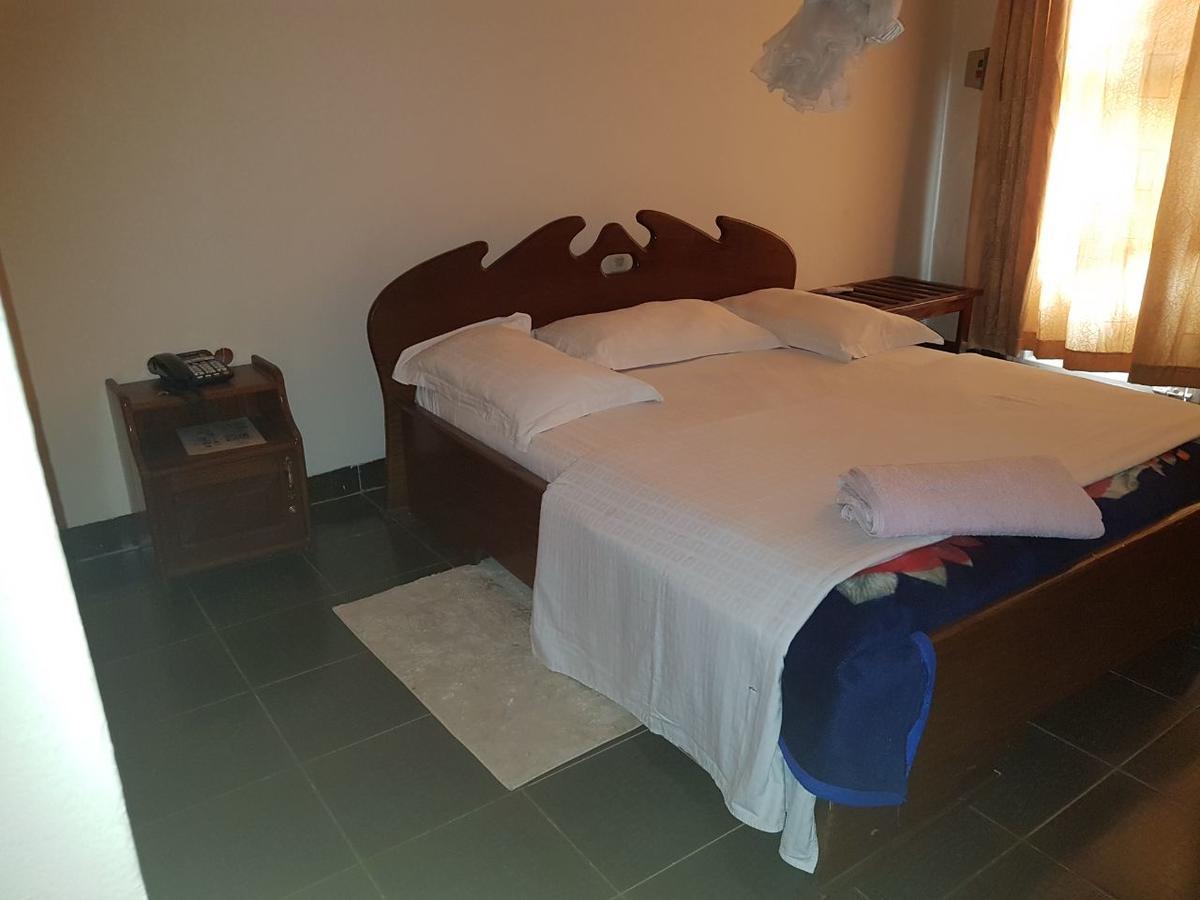 Centre D' Accueil Joli Reve Hotel Kisangani Екстериор снимка